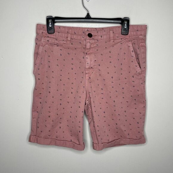 MAST & HARBOUR Mens Red Twill Chino Shorts 9" Inseam Cuffed Vacation Print Sz 32 - Picture 1 of 4